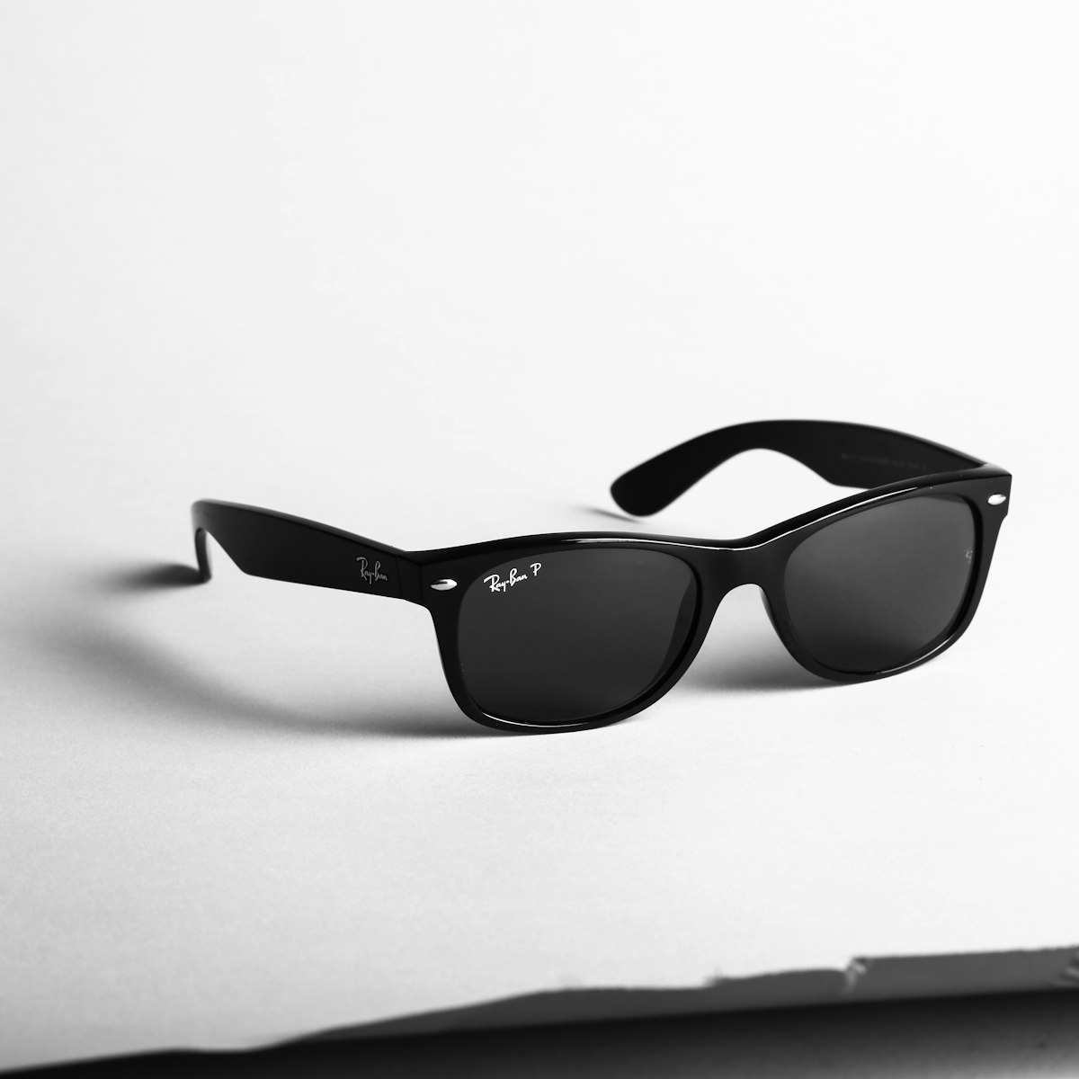 Ray-Ban Round Metal